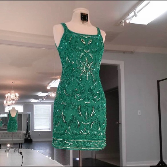 Sherri Hill Homecoming Dress - Picture 1 of 8